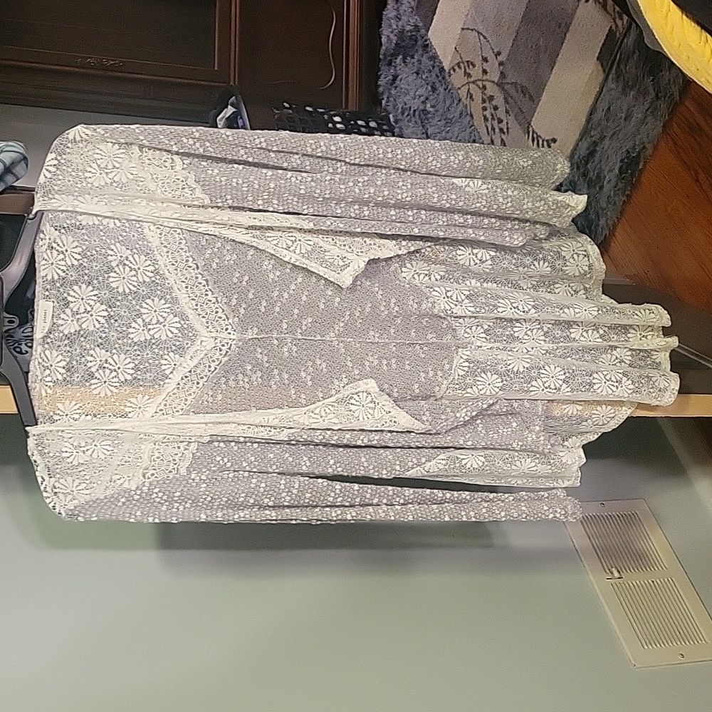 Womans Cardigan L